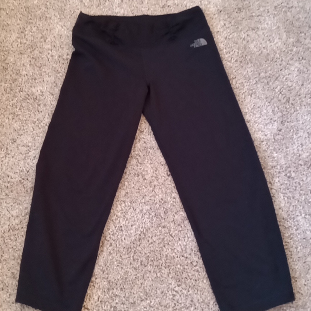 Women's black North Face 3/4 legging
